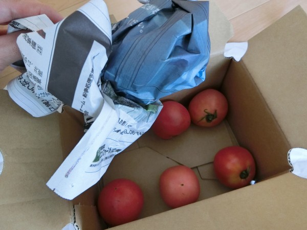 トマト小箱